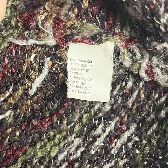 Vintage 90's Carolyn Taylor Oversized Aztec Brown Mock Neck Sweater-Size Medium - Picture 4 of 4